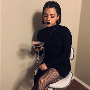 Meet your Posher, Ari